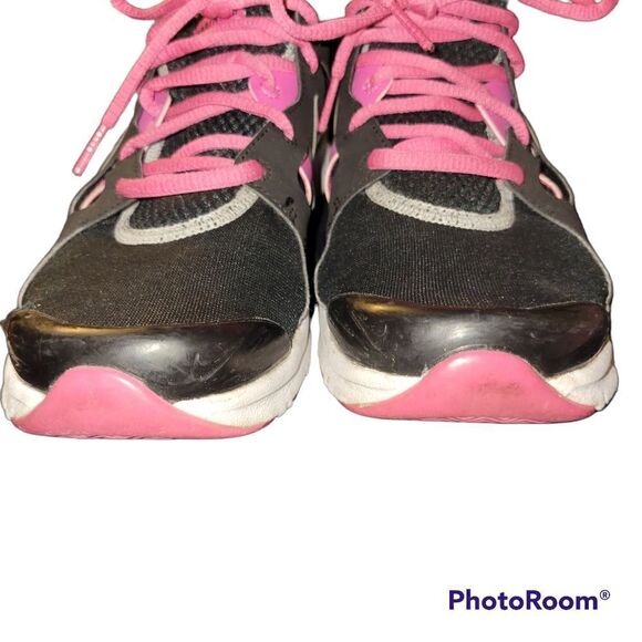 Nike women's running sneakers size 8.5. - Picture 9 of 9